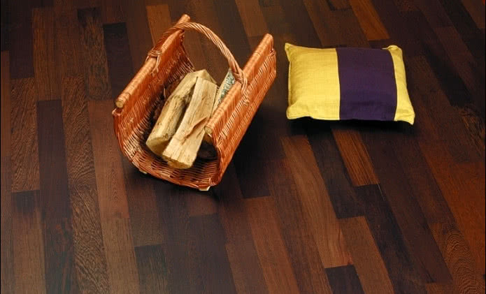 Stylowa podłoga z desek Wenge